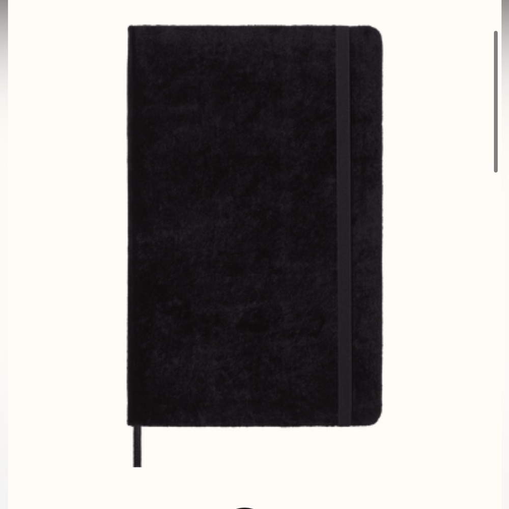 Moleskine Velvet LG Ruled Notebook, Black & includes a Story Box, NWT.